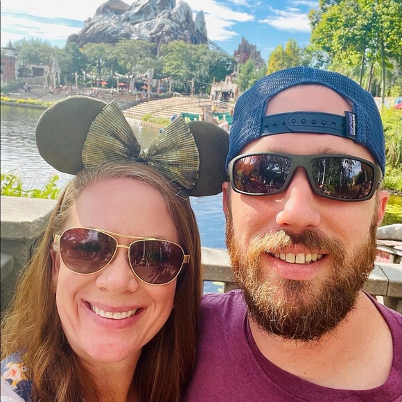 Meet your Posher, Stephanie - Picture 9 of 10